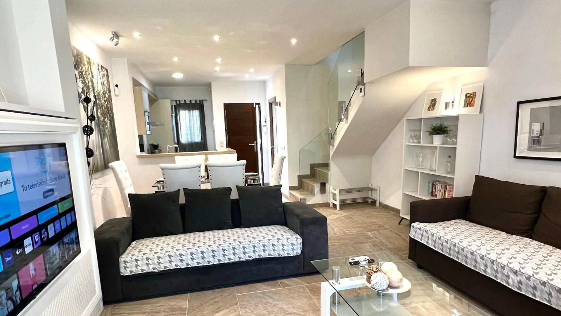 Mijas Costa - Beachside Apartment-C Sitio de Calahonda